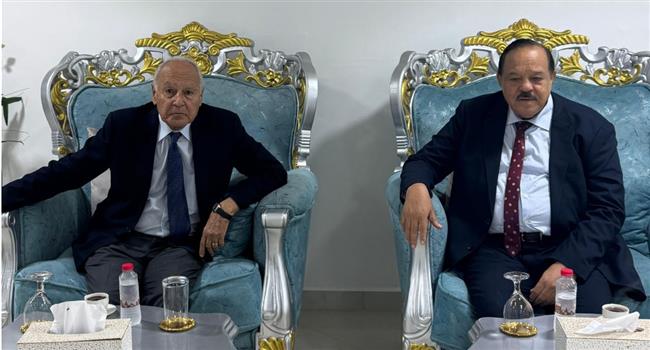 أبو الغيط يصل إلى بورسودان في زيارة عمل