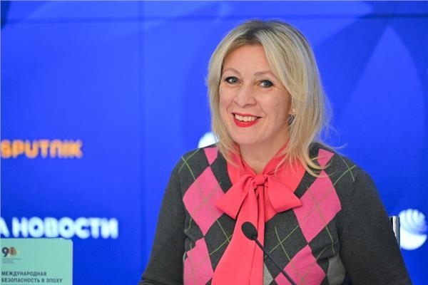 "زاخاروفا" تسخر من تقرير "رويترز" عن وفاة بشار الأسد المزعومة