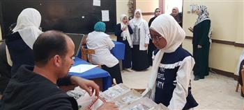   جامعة بنها تنظم قافلة طبية لأمراض العيون بـ طوخ  