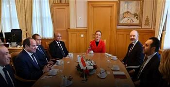   السيسي يشارك في عشاء عمل مع كبار مسؤولي الشركات وصناديق الاستثمار النرويجية