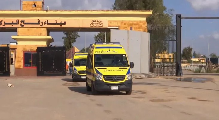 ميناء رفح البري يستقبل 37 مصابا و74 مرافقًا فلسطينيا