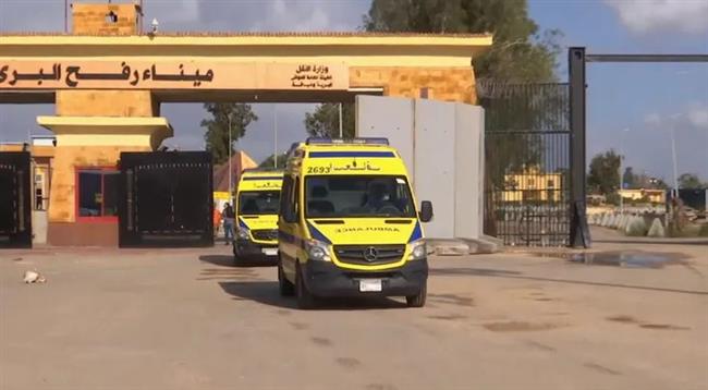 ميناء رفح البري يستقبل 37 مصابا و74 مرافقًا فلسطينيا
