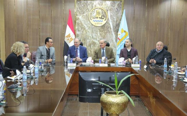 محافظ كفر الشيخ يعقد لقاء موسعا مع سفير الاتحاد الأوروبي ووفد سفراء الدول الأوروبية