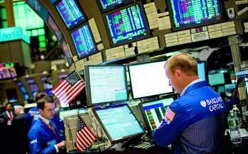 الأسهم الأمريكية تغلق على انخفاض حاد خلال نهاية تعاملات الأربعاء