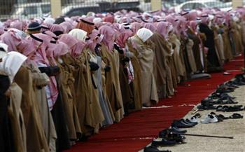   السعوديون يؤدون صلاة الاستسقاء فى كل مناطق المملكة