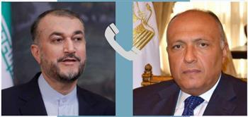 وزير الخارجية يتلقى اتصالا من وزير خارجية إيران 
