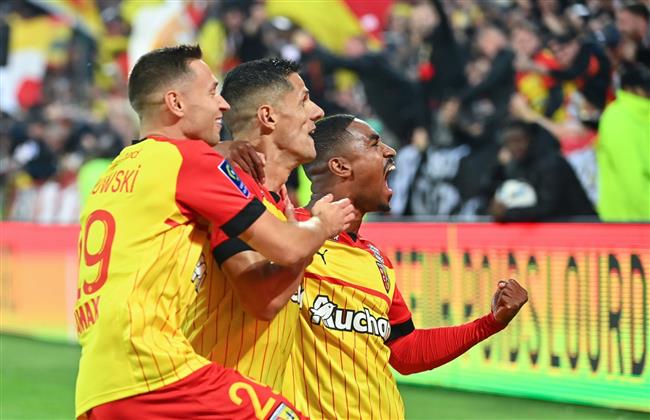 الدوري الفرنسي .. لانس يفوز على ستراسبورج 3-1