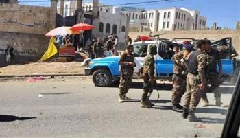 على خلفية مقتل قيادي حوثي.. اختطاف 60 مواطنًا وتفجير منازل في إب
