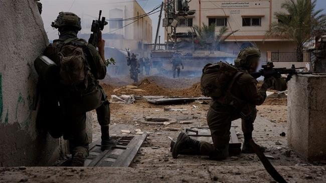 الجيش الإسرائيلي: إصابة ضابطين وجندي بجراح خطيرة في معارك جنوب قطاع غزة