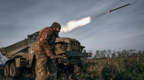 كييف: قصف روسي لزابوروجيا وخاركيف خلال 24 ساعة