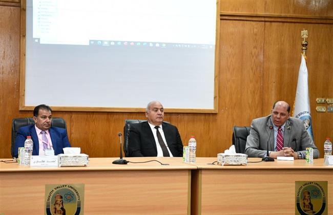 محافظ قنا ورئيس جامعة جنوب الوادي يشاركان في افتتاح مؤتمر البحوث الطبية الحيوية