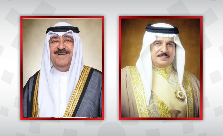 العاهل البحريني وأمير الكويت يبحثان مستجدات الأوضاع في المنطقة