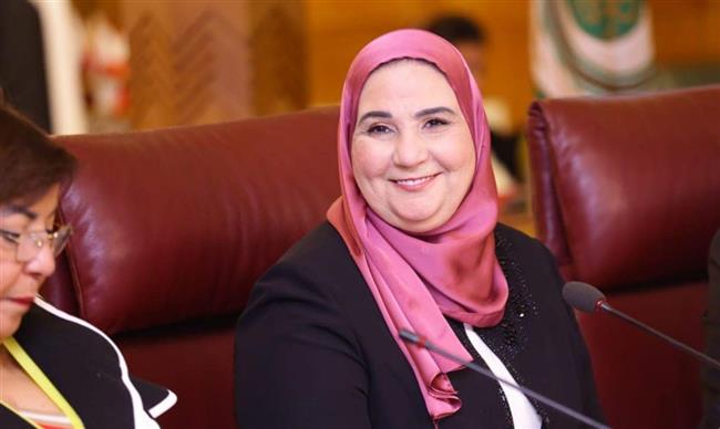 "القباج" تفتتح فعاليات المؤتمر السنوي لجمعية سيدات أعمال مصر 21 بجامعة الدول