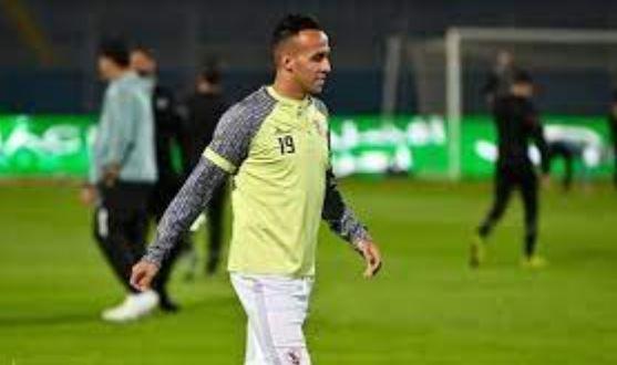 تدريبات تأهيلية لـ ناصر منسي على هامش مران الزمالك