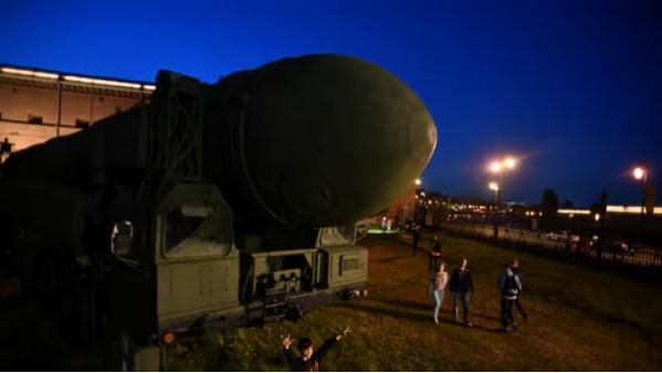 الاستخبارات الأمريكية: روسيا ستسعى إلى امتلاك قدرات نووية جديدة في الفضاء