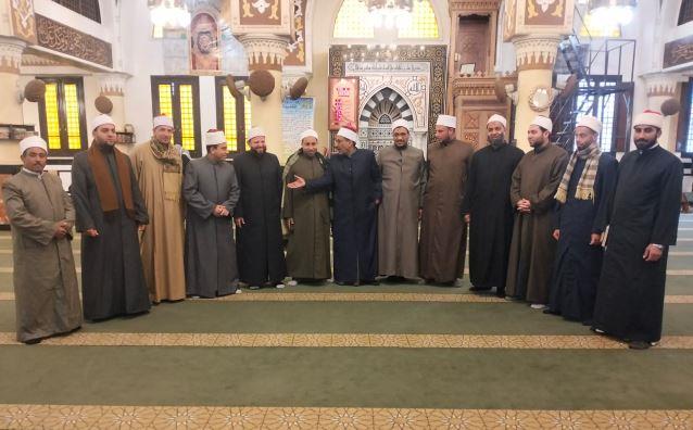 بسبب سوء الأحوال الجوية : غرفة عمليات طارئة بأوقاف الاسكندرية 