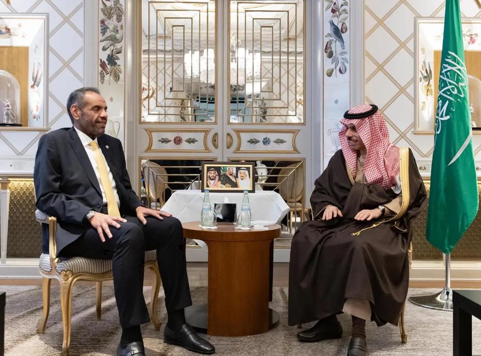 وزيرا خارجية السعودية والكويت يبحثان مستجدات القضايا الإقليمية والدولية
