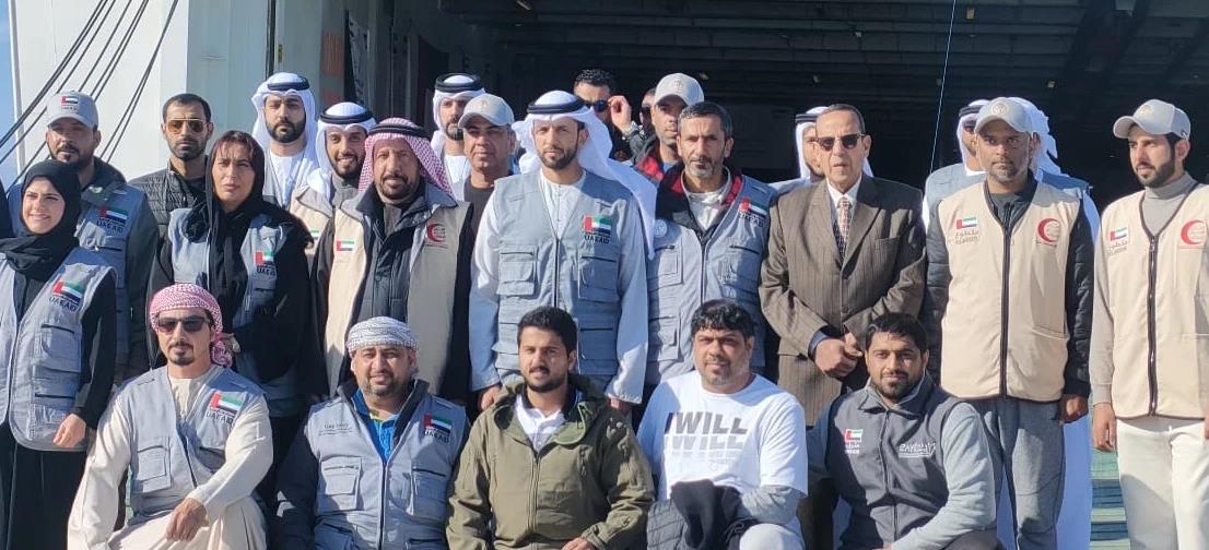 محافظ شمال سيناء يستقبل سفينة مساعدات إماراتية لصالح قطاع غزة