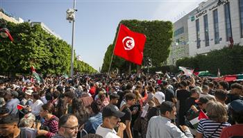   وقفة أمام السفارة الفرنسية في تونس للمطالبة بوقف فوري لاطلاق النار في غزة