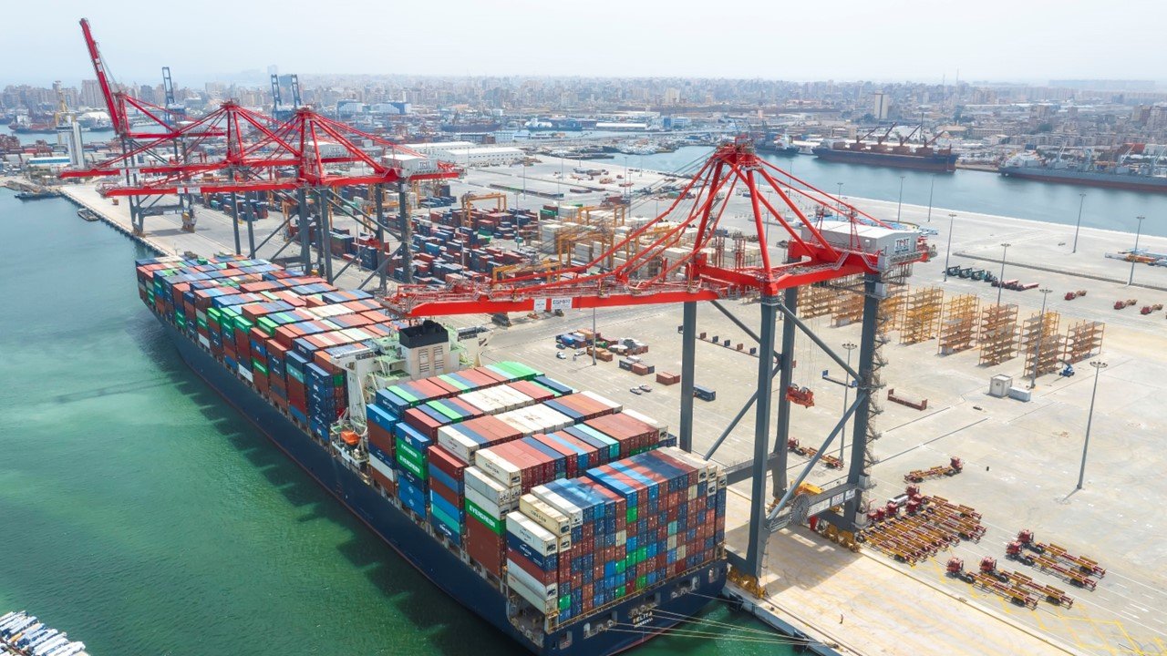 ميناء الإسكندرية يحقق أعلى معدلات لحركة السفن في تاريخه خلال عام 2023