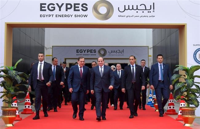 الرئيس السيسي يتفقد معرض "ايجبس 2024"