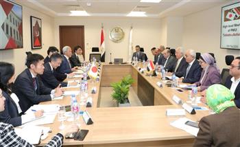   وزير التربية والتعليم يعقد اجتماعًا مع اللجنة التنفيذية المصغرة لمشروع المدارس المصرية اليابانية