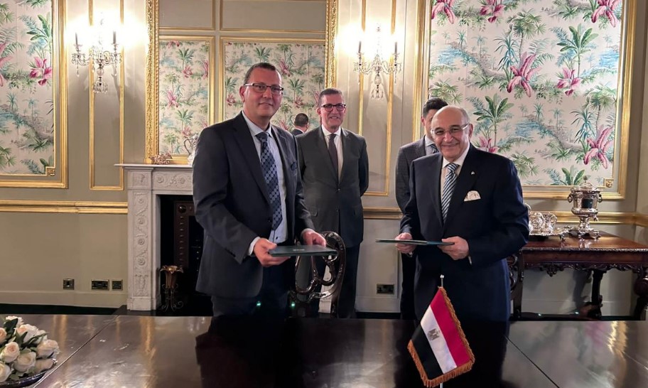 "الصحة" توقّع اتفاقية تعاون مع الجمعية الطبية المصرية بالمملكة المتحدة لتعزيز السياحة العلاجية