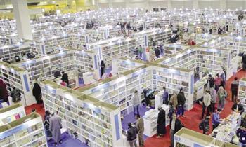 ندوة بمعرض الكتاب تدعو المؤسسات المعنية بالطفل للاهتمام بأدب هذه المرحلة