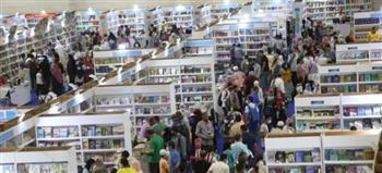 لليوم التاسع.. إقبال كثيف لزوار معرض القاهرة الدولي للكتاب