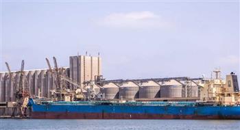   ميناء دمياط: تداول 39 سفينة للحاويات والبضائع العامة