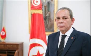 رئيس الحكومة التونسية يبحث مع نظيره الفرنسي هاتفيا تدعيم العلاقات الثنائية
