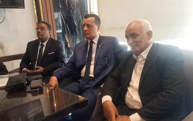 وكيل تعليم قنا يشهد فعاليات البرنامج التدريبي 