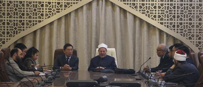 مفتي الجمهورية يستقبل وفدًا سنغافوريًّا للتعاون في التدريب على الإفتاء