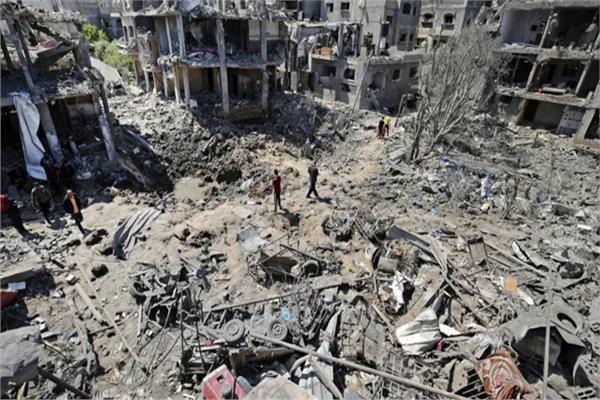 عشرات الشهداء والجرحى في قصف إسرائيلي استهدف منازل حي الزيتون بغزة