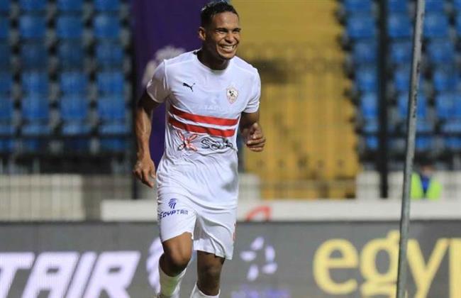 الكونفدرالية الإفريقية .. "جوميز" يجتمع بلاعب الزمالك قبل مواجهة أبوسليم الليبي