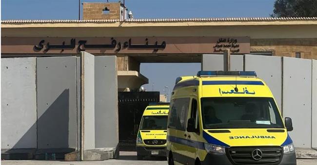 دخول 40 مصابا فلسطينيا عبر ميناء رفح
