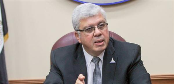 وزير التعليم العالي ينعي طلاب الجامعة المصرية الروسية و جامعة بدر ويطمئن على المصابين