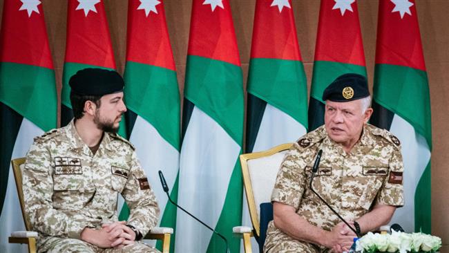 العاهل الأردني للمتقاعدين العسكريين : أنتم رمز الوفاء وقدوة الأجيال المقبلة