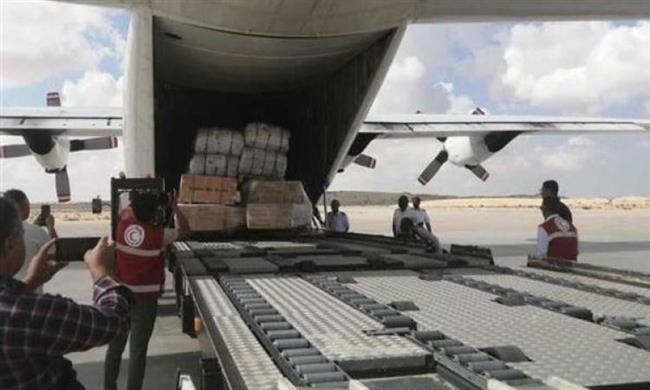 مطار العريش الدولي يستقبل طائرة اماراتية لصالح الأشقاء الفلسطينين فى غزة