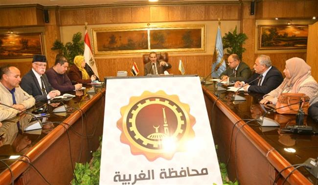 محافظ الغربية يعقد اجتماعا موسعا لمناقشة التوسع في إقامة معارض أهلا رمضان