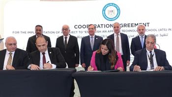   توقيع ثلاث اتفاقيات تعاون بين وزارة البترول و التعليم العالي