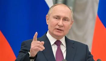   بوتين يهنئ المواطنين الروس بيوم "حُماة الوطن"
