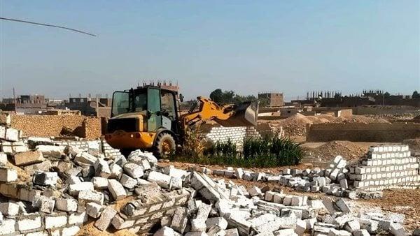 أسوان .. الوحدات المحلية تواصل إزالة التعديات و رفع الإشغالات