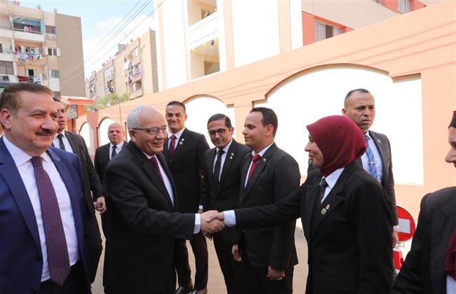 بعد تطويرها.. وزير التعليم ومحافظ المنوفية يفتتحان مدرسة المساعي المشكورة الإعدادية الجديدة