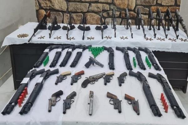 ضبط 85 سلاحا ناريا وتنفيذ 530 حكما قضائيا متنوعا في حملة أمنية موسعة بـ أسيوط