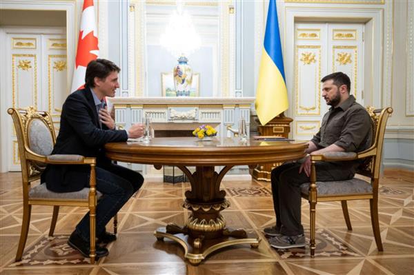 كندا وأوكرانيا توقعان اتفاقية تعاون أمني وتخصيص 3 مليارات دولار كندي لكييف