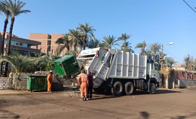 محافظ أسيوط : حملات نظافة وتمهيد طرق بـ4 مراكز