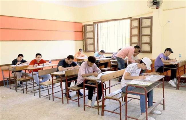 "التعليم".. انطلاق امتحانات الثانوية العامة في هذا الموعد 