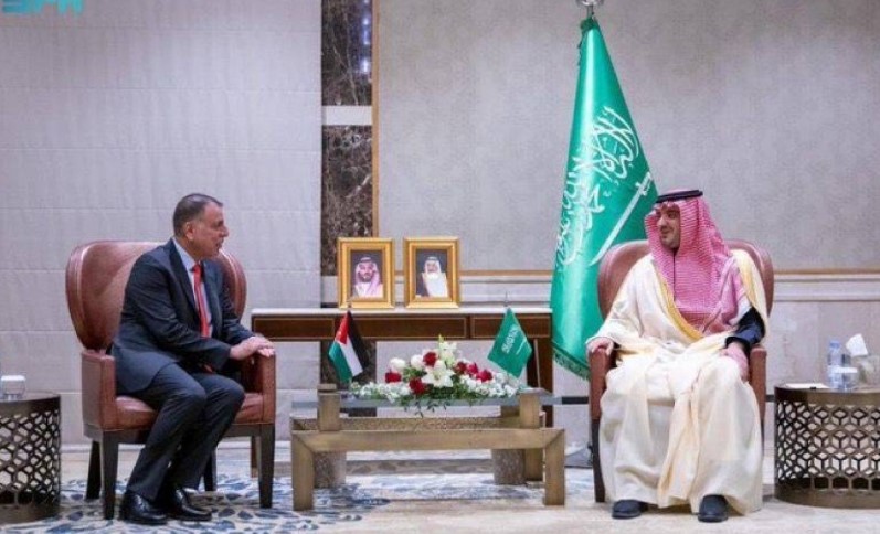 وزيرا داخلية الأردن والسعودية يبحثان التعاون الأمني المشترك بين البلدين