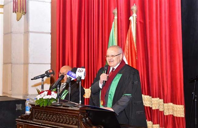 "الخشت" يعلن بدء دخول جامعة القاهرة عصر جامعات الجيل الخامس